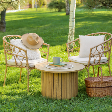 Garden Furniture & Outdoor Living